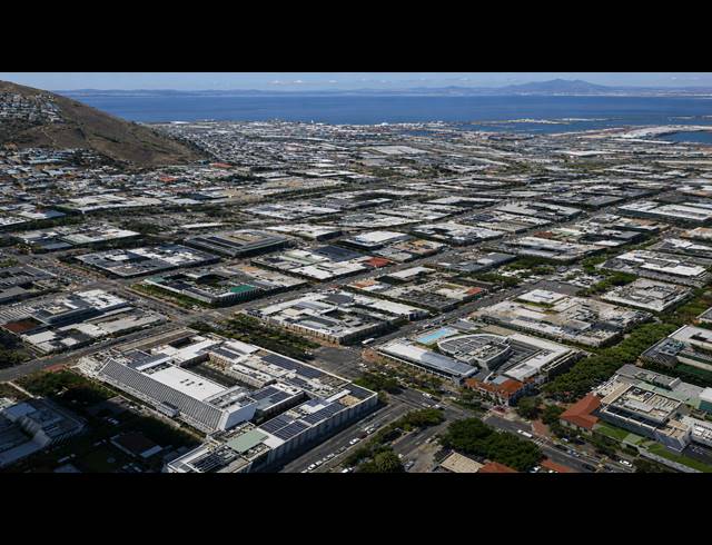 1 BEDROOM APARTMENT TO LET IN CAPE TOWN CITY CENTRE